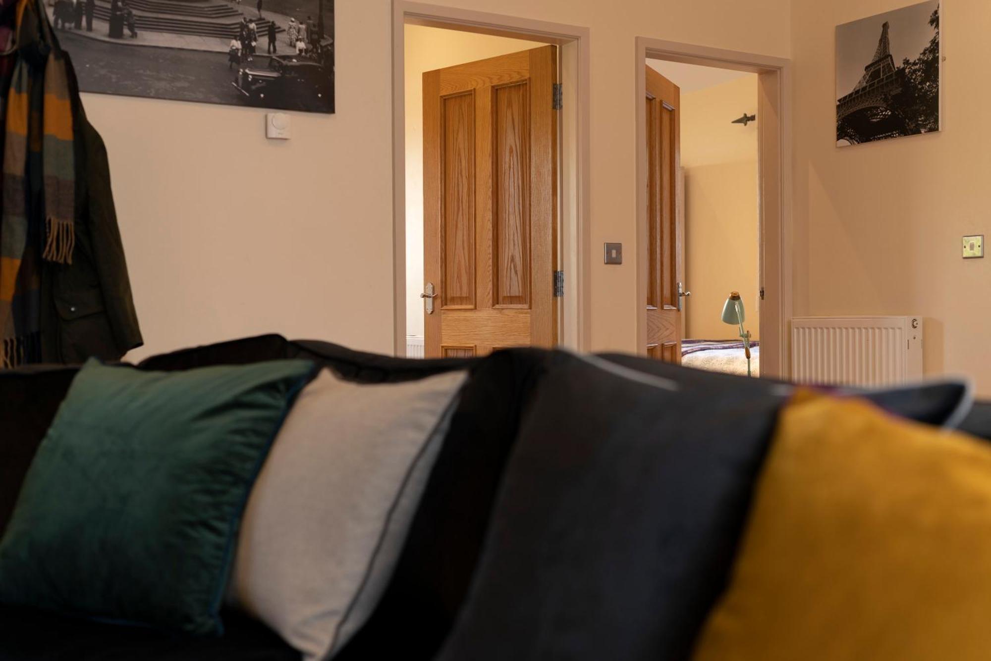 Lodge House - Windermere - Private Garden Екстериор снимка