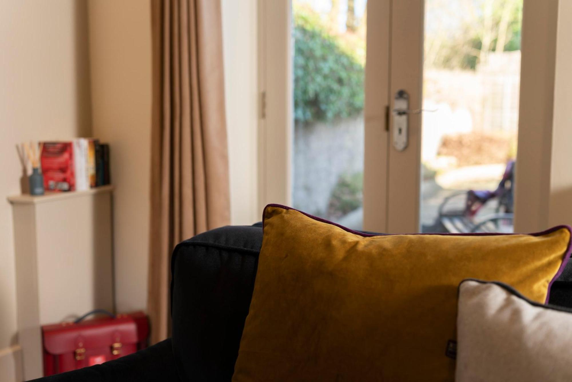 Lodge House - Windermere - Private Garden Екстериор снимка