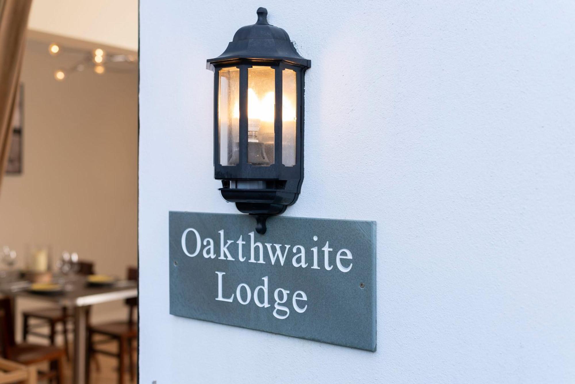 Lodge House - Windermere - Private Garden Екстериор снимка